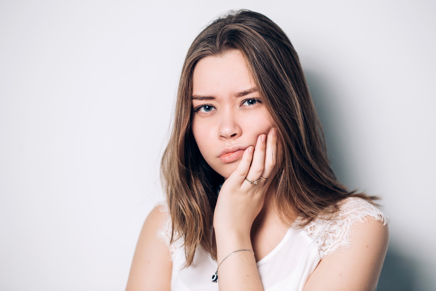 women with a jaw ache
